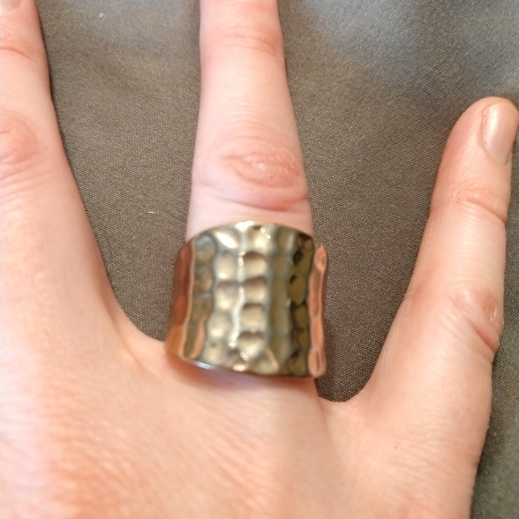 Dimpled Ring Gold Colored - Picture 6 of 8